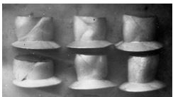 開裂鉚釘形貌 開裂鉚釘形貌