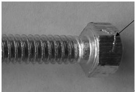 圖14-18 裂紋螺栓形貌 圖14-18 裂紋螺栓形貌